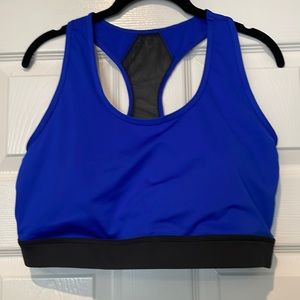 XL Rise sports bra by LuLaRoe